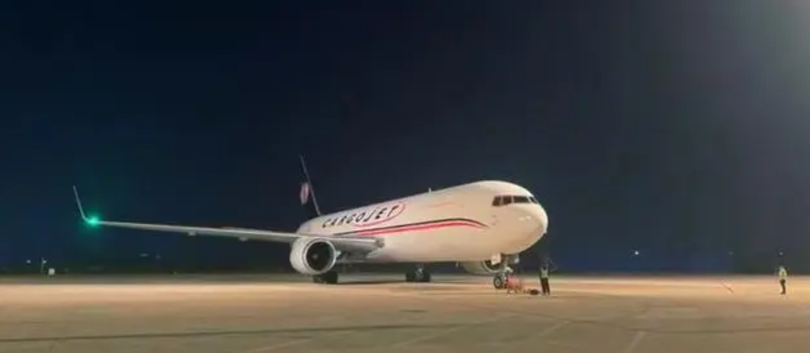 杭州机场开通首条加拿大货运航线
