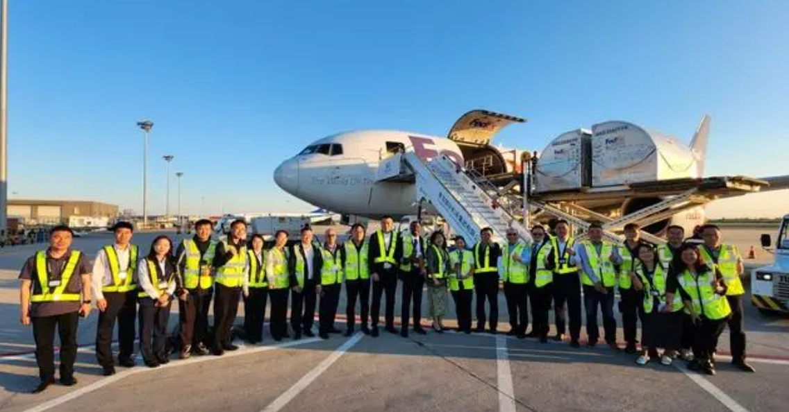 青岛机场开通首条第五航权货运航线 2 青岛机场开通首条第五航权货运航线