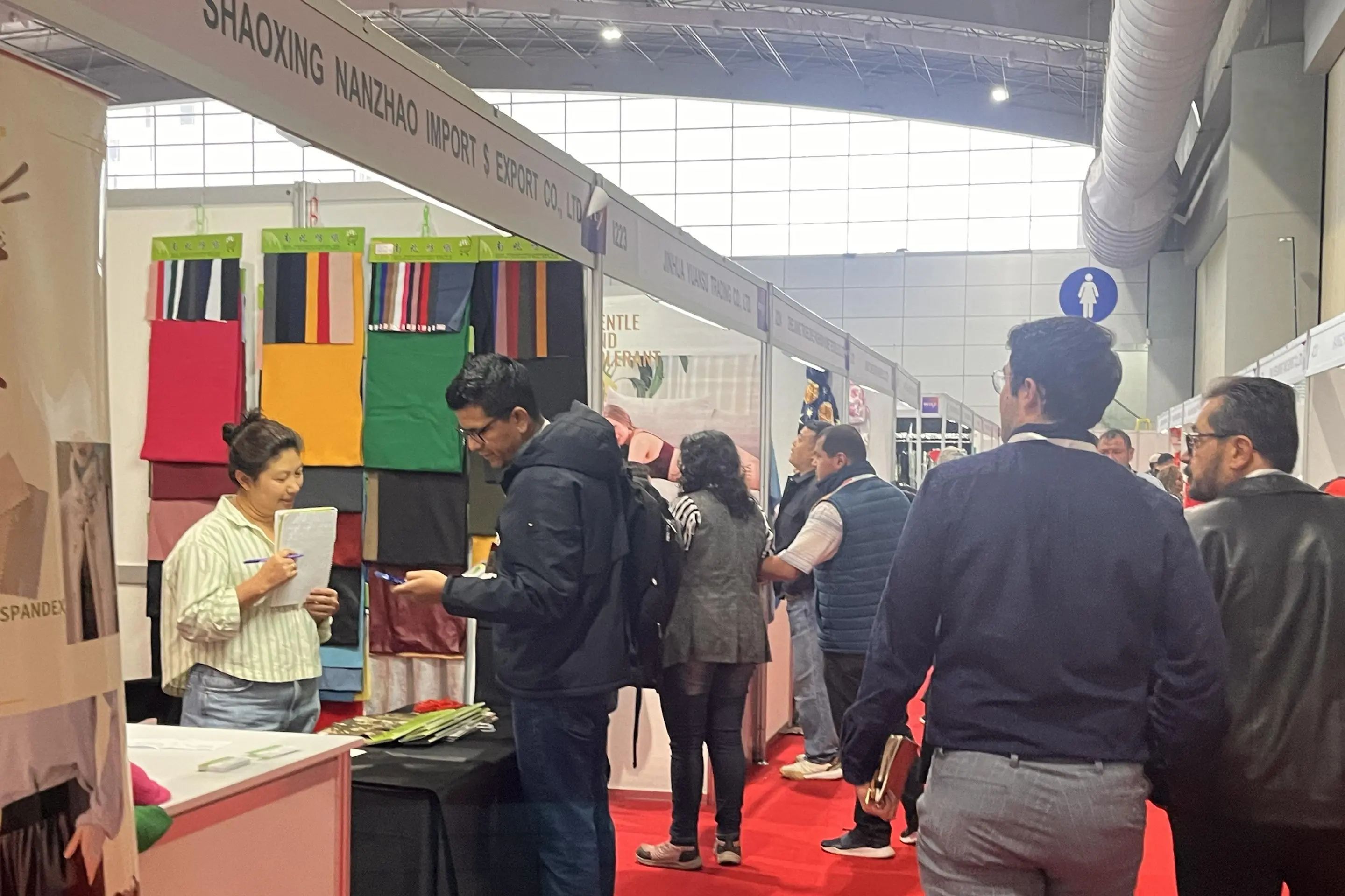 墨西哥突然加征35%高额关税,中国在征税范围之列 4 墨西哥突然加征35%高额关税,中国在征税范围之列