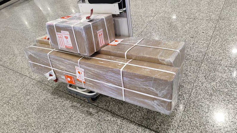 案例展示：温控OBC手提急件，杭州→香港门到门提前送达