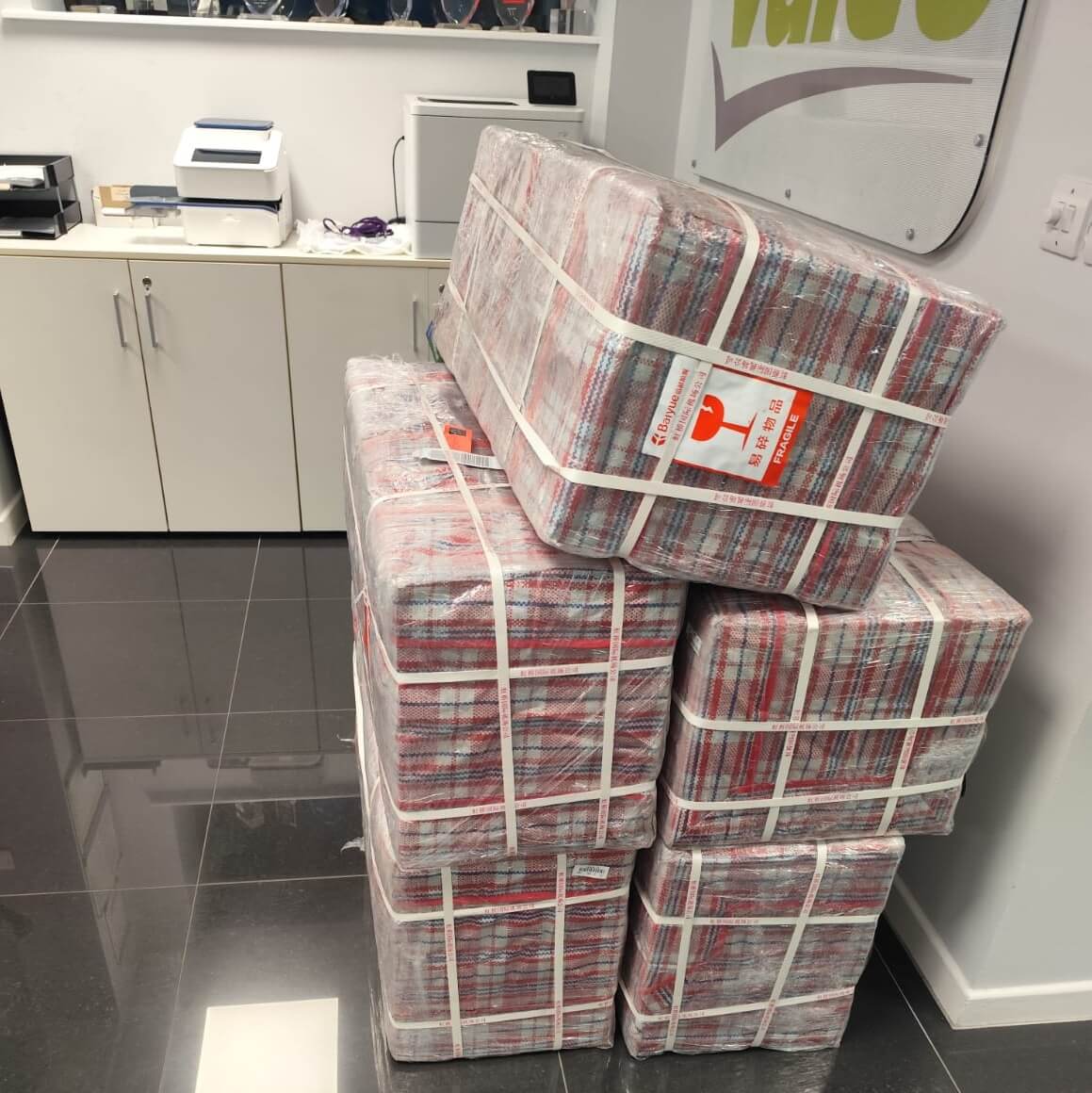 OBC案例：宁波至爱尔兰紧急运输（33小时门到门交付）