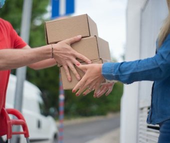 有紧急货物需要运送怎么办？试试Hand Carry手提货专人携件服务