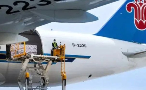 青岛至多伦多货运航线:北方唯一中加航空货运通道