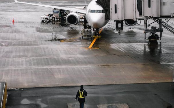 时间关键物流:为企业运营护航的高效应急物流解决方案